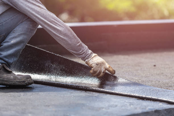 Professional Vapor Barrier Installation technician working in New Haven, OH